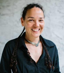 EV Charging Innovations: Breaking Barriers to Adoption 