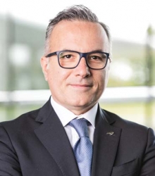 Advanced Carbon Fibre Application in Automotive: Present and Future Challenges