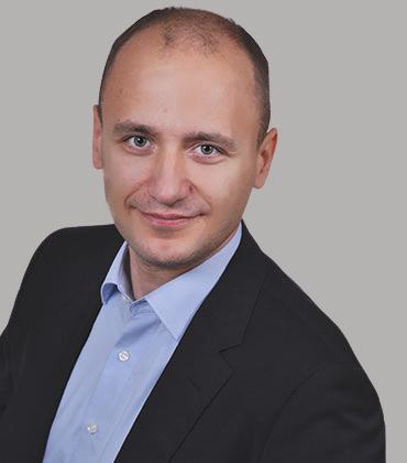 Current Challenges in Automotive Product Development and Manufacturing Require Efficient and Holistic Product Safety
