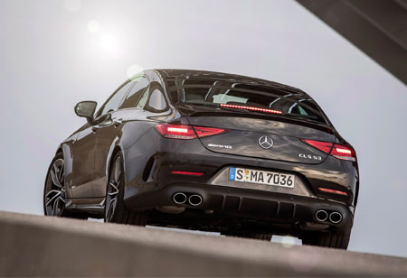 Mercedes Unveils 'Magic' Buttons in AMG CLS 53