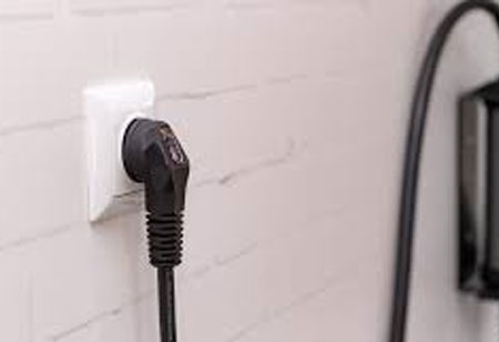Juice Technology Integrates Active Temperature Sensor into Household Sockets