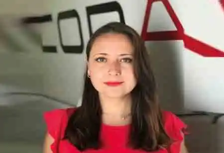 The ICON A5: A Small Airplane with Large Scale Automotive-Level Manufacturing