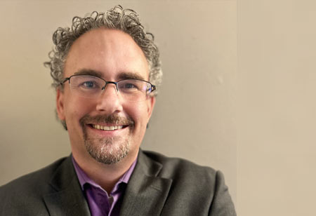 Driving Safety through Secure Infotainment Systems